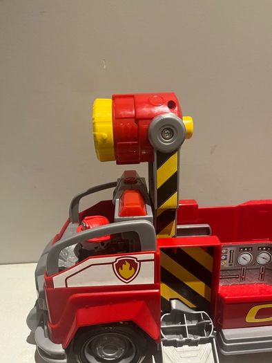 paw patrol rescue fire truck