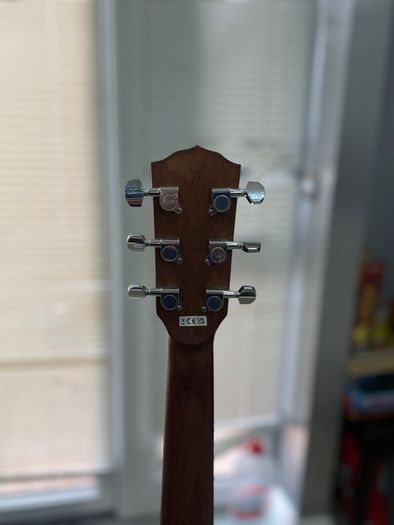 fender acoustic fe