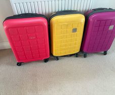 Tripp 4-wheel cabin suitcases x 3