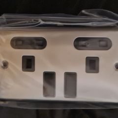 Double switch socket
