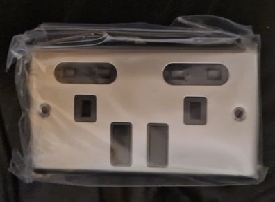 Double switch socket