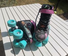 SFR Vision Canvas Kids Roller Skates (Floral Design) w/ safety pads