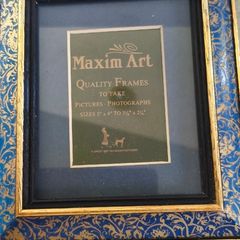 Faux blue marble rectangular resin frame with glass Victorian style for photo picture tabletop wall hanging antique style marbled gold gilt 5 x 4 inches to 31/4 x 21/4 inches.