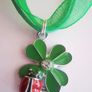 Irish St Patrick Day Clover Shamrock 4 leaf Pendant Necklace with Ladybird Image 3