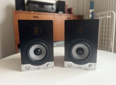 Eve Audio SC 205