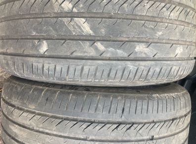 tire 225/40/18x2