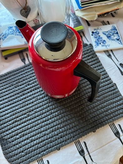 Kettle and coffee pot