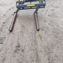 Bale handler
