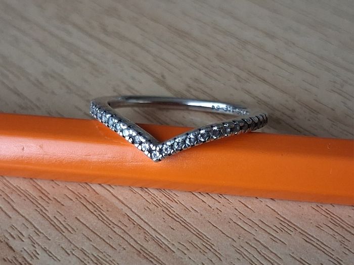 Pandora Sparkling Wishbone silver ring size 54