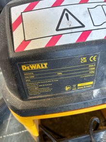 dewalt hoover