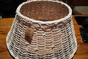 White wicker tree Skirt, new with tags.