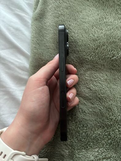 IPhone 16 Pro 128Gb- Unlocked