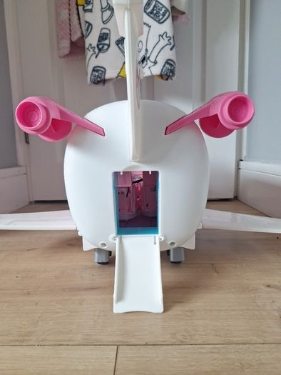 barbie plane