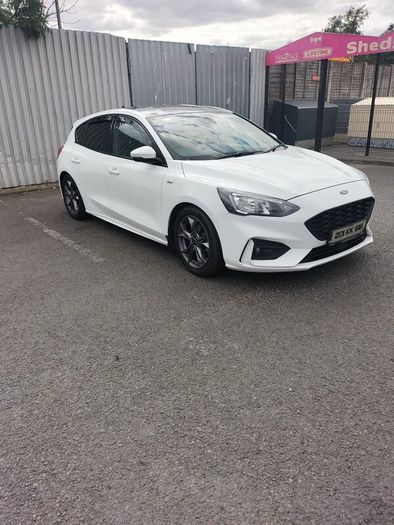 2020 Ford focus ST line