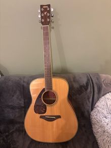 Yamaha FG720sL Acoustic left hand