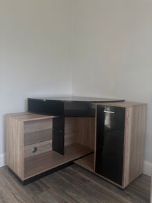 Corner TV Unit