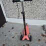 Micro Maxi 3 wheeled kids scooter plus scooter sleeve Image 2