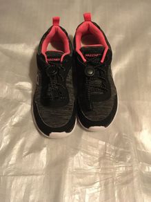 Skechers Trainers,size EU-33, UK-13,5