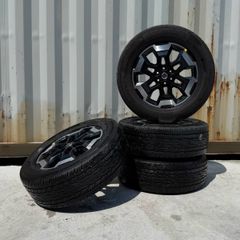 Genuine Nissan Navara 18" Alloy Wheels - Continental Tyres