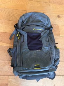 evoc fr trail e-ride backpack
