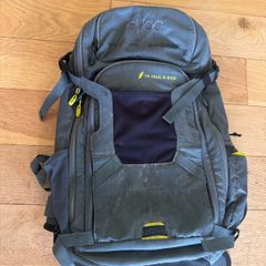 evoc fr trail e-ride backpack