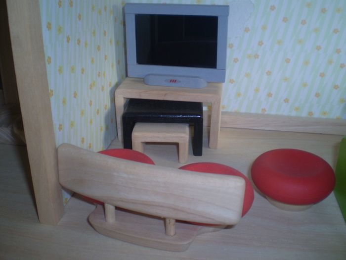Doll's 3 storey Terrace House and accessories