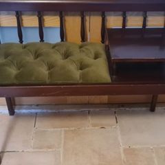 Telephone Seat