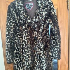 Lipsy London animal print faux fur coat size UK12 EU40 Perfect condition