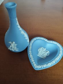 Vintage Wedgwood blue jasper stoneware two-piece set of vases and trifle saucers.