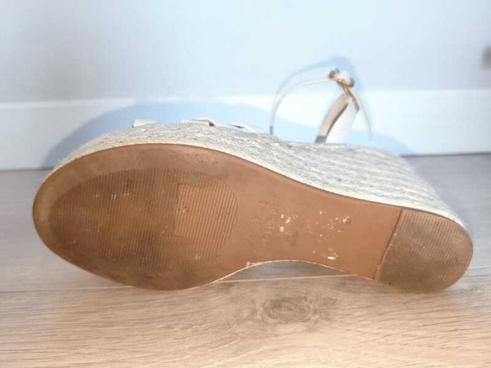 Primark cream espadrille wedges - size 4