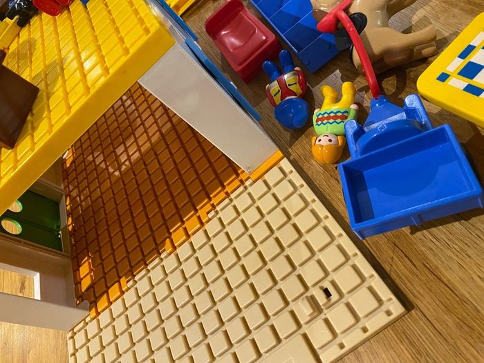 playmobil farm house 123