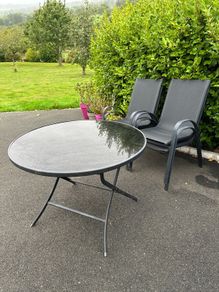 Outdoor table & chairs