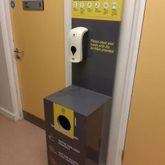 Hand sanitiser dispenser