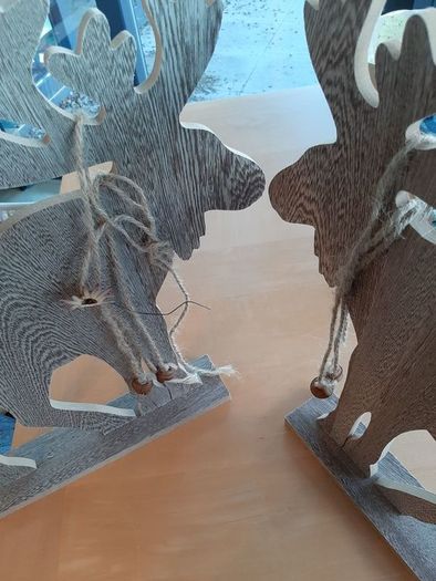 2026 Wooden reindeer