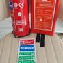 2kg powder extinguisher and fire blanket Image 2