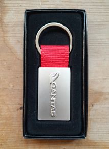 Quantas Metal Keyring - New & Boxed