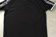 Men's Black T-shirt. Size Large