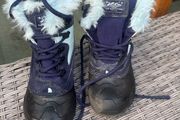Snow boots