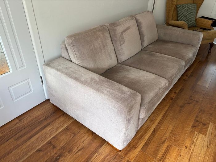 Sofa & Armchair