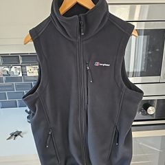 New Men's Prism Polartec InterActive Vest - Black