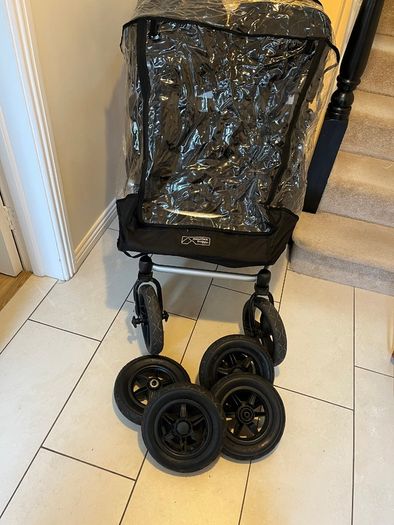 Mountain buggy Duet