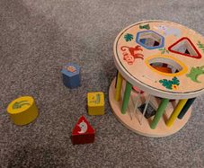 Baby/toddler sorting game