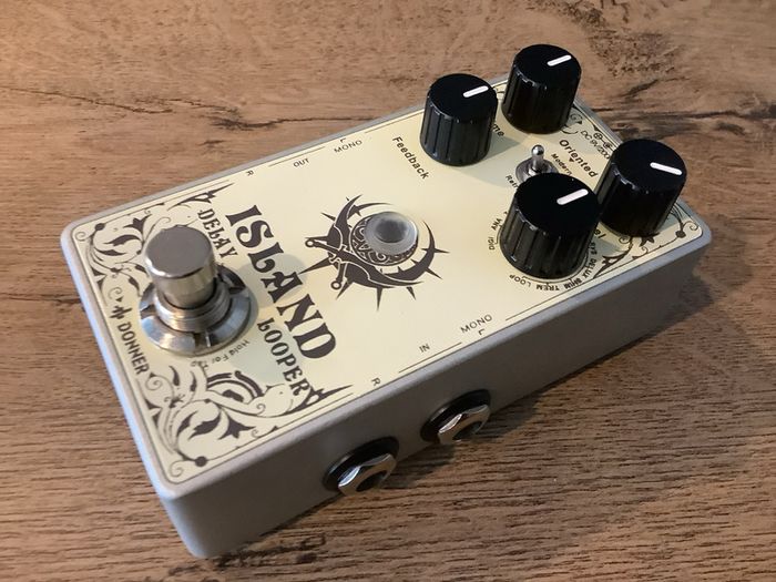 Donner Island Delay & Looper pedal
