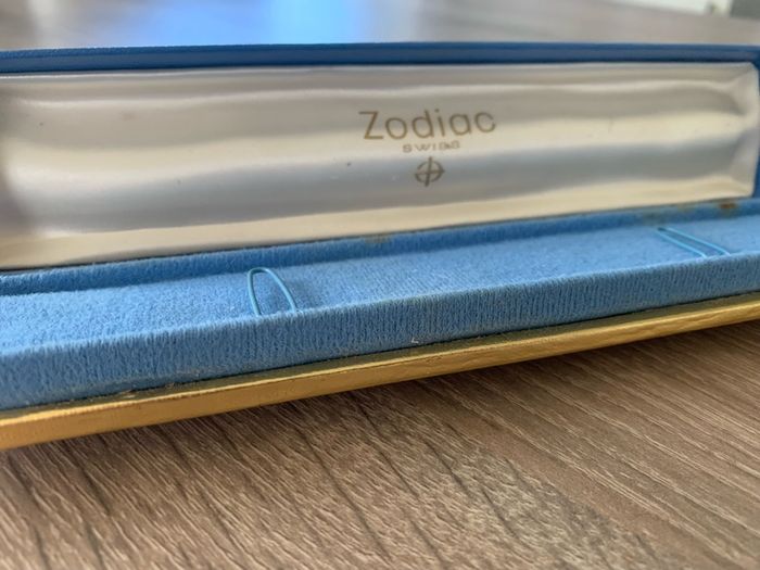 Zodiac vintage swiss made vintage box