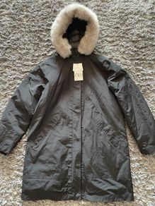 Ladies Zara Coat size Large Brand New!!!