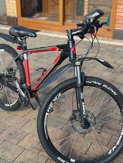 Cube LTD Comp Mountain Bike in 26-inch wheels