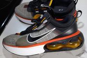 Nike 5uk excellent cond