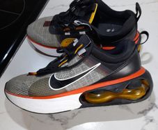 Nike 5uk excellent cond