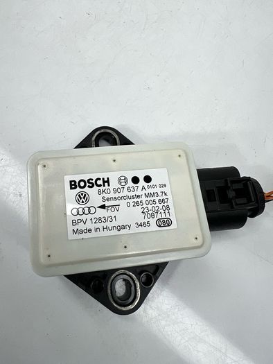 Audi A4 B8 A5 8T 2009 rotation rate sensor ESP accelerometer sensor 8K0907637A