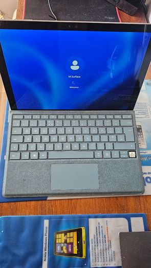 Microsoft Surface Pro 4